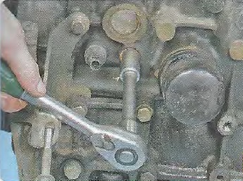 Замена прокладки головки блока цилиндров Geely МК / МК Cross