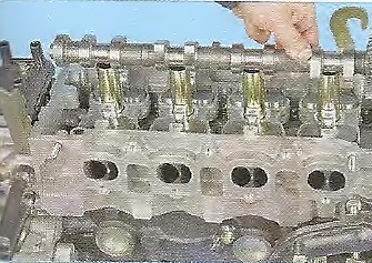 Замена прокладки головки блока цилиндров Geely МК / МК Cross